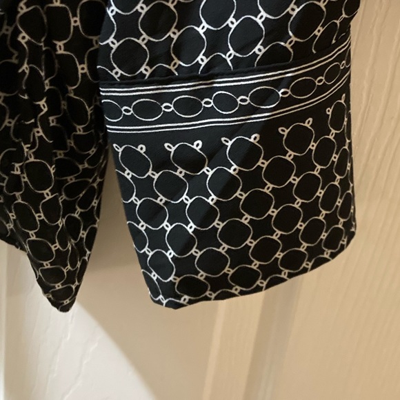 Max Studio Women’s Blouse - Picture 4 of 5